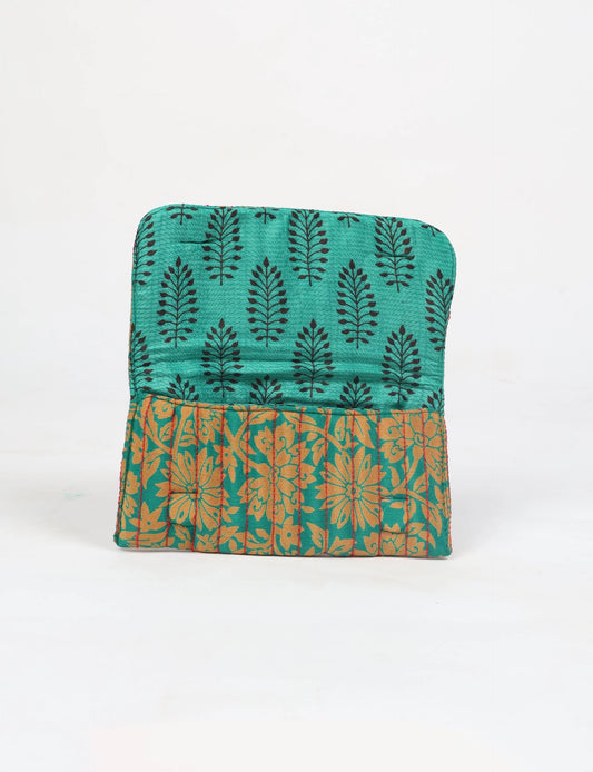 Quilted sunglas/mobilecover silke Iwasasari