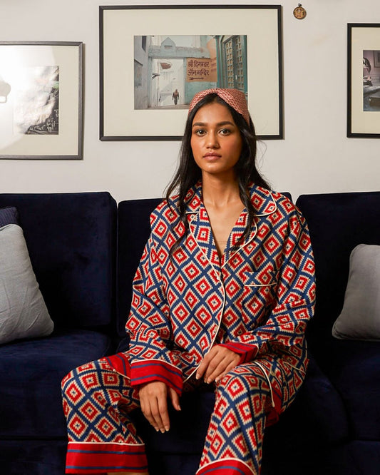 PJ set long silke Iwasasari
