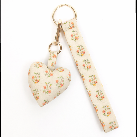 Keyring with charm